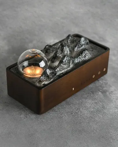 Waterless nebulizing diffuser supported by Green-Life delivering pure essential oil fragrance for high-end aromatherapy brands.