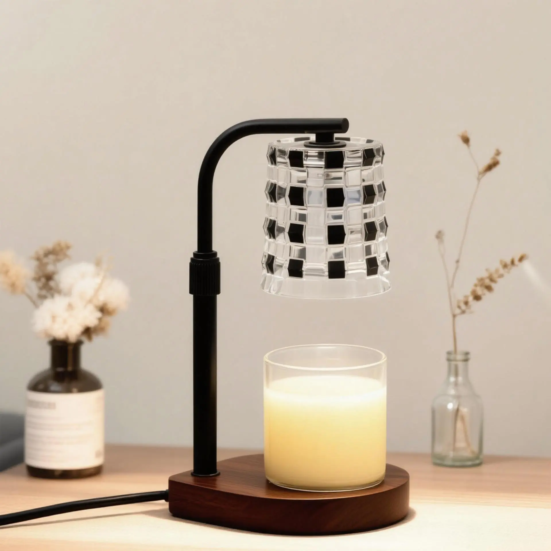Green-Life glass candle warmer lamp GF012E14 with traditional decorative shade, suitable for classic candle collections and gift-oriented fragrance products.