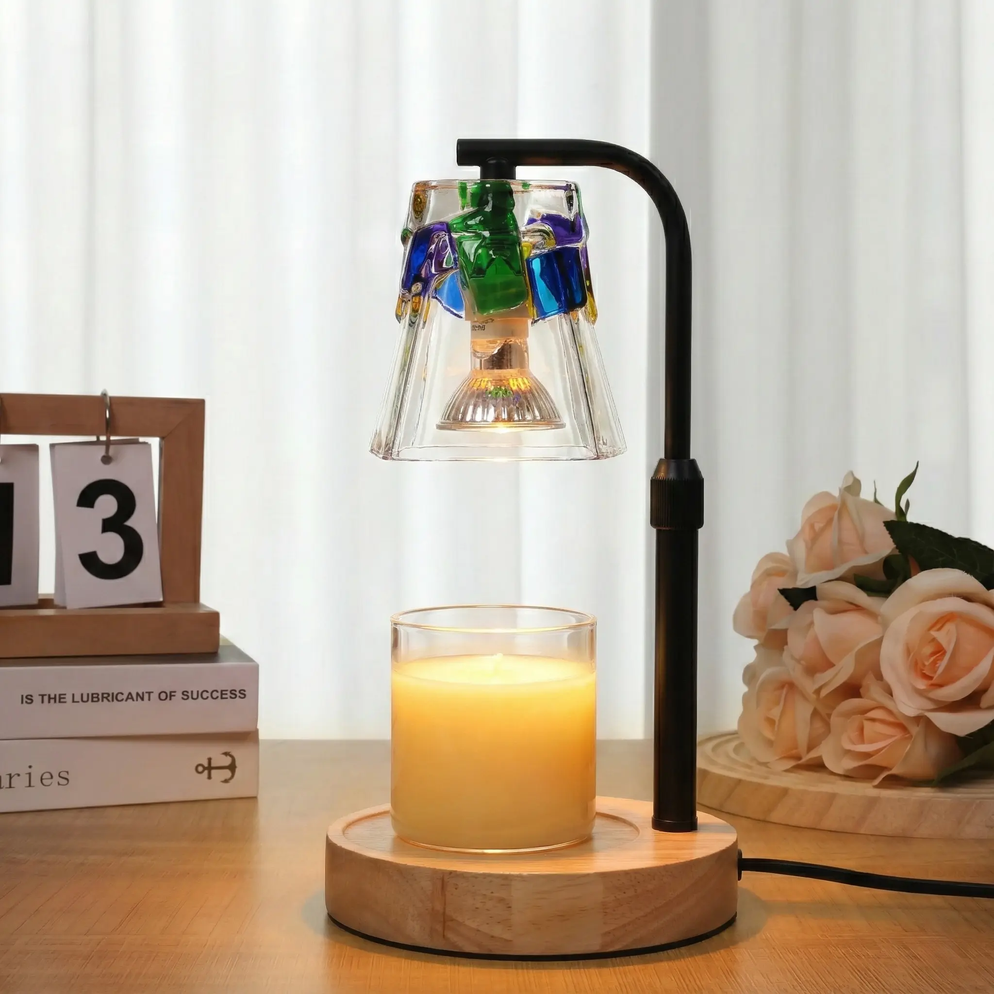 Green-Life glass candle warmer lamp GF016E14 with traditional decorative shade, suitable for classic candle collections and gift-oriented fragrance products.