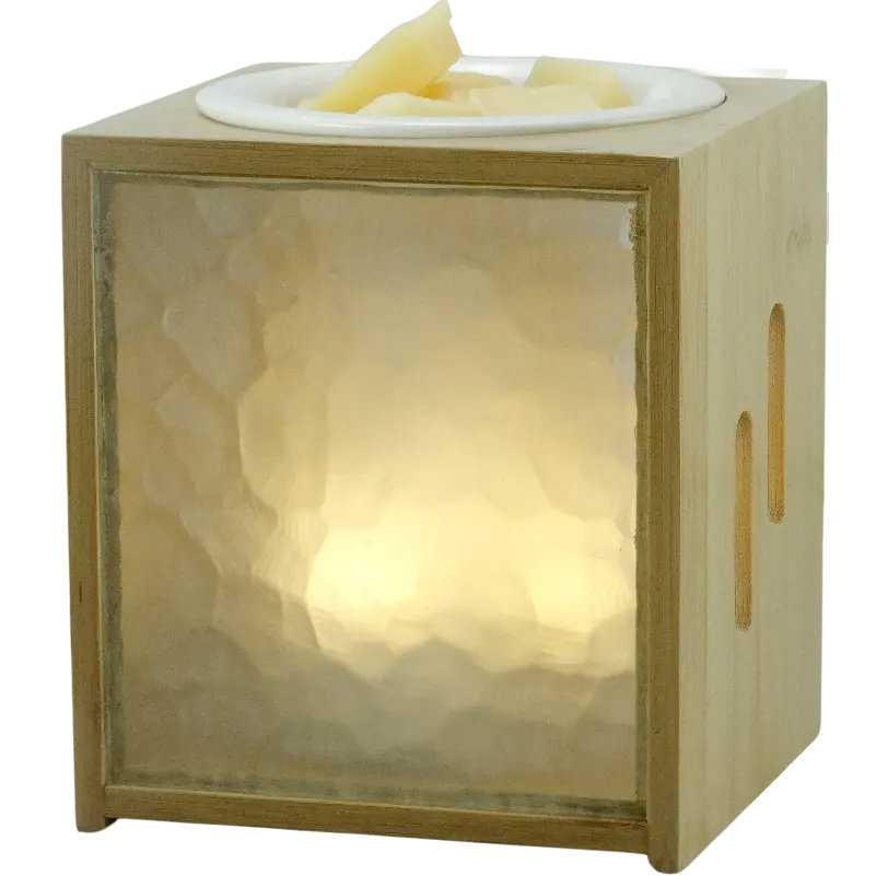 Green-Life glass wax melter lamp GL24EA310 with bamboo frame, combining eco-friendly material with wax melting for lifestyle fragrance collections.