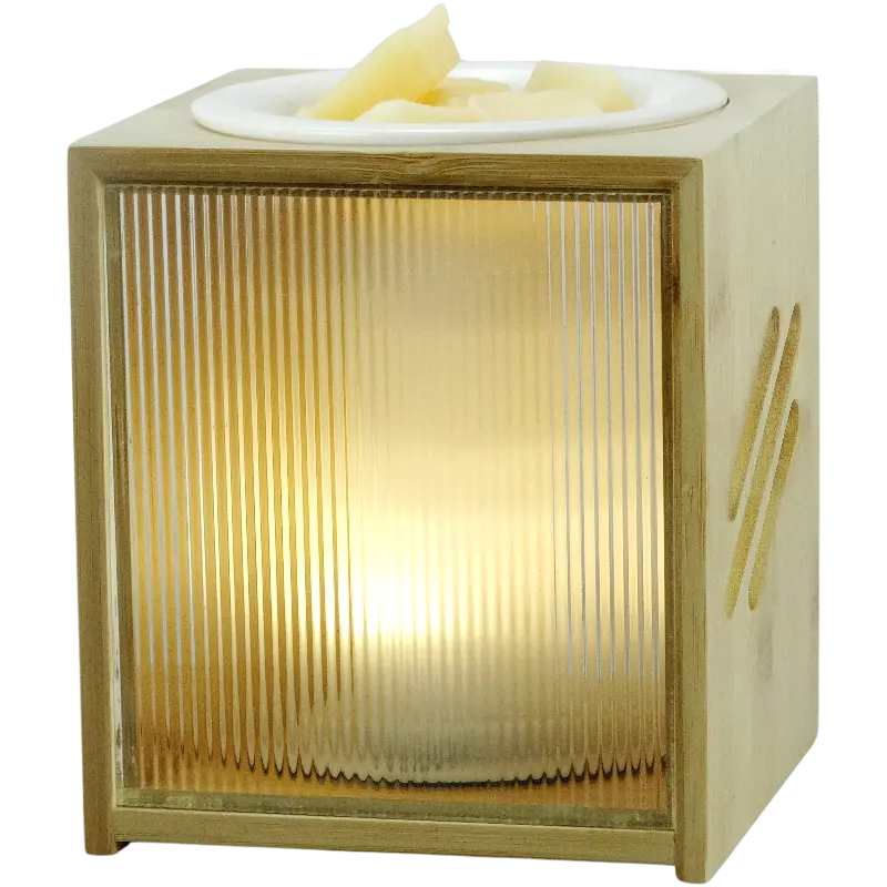 Green-Life glass wax melter lamp GL24EA31 with bamboo frame, combining eco-friendly material with wax melting for lifestyle fragrance collections.