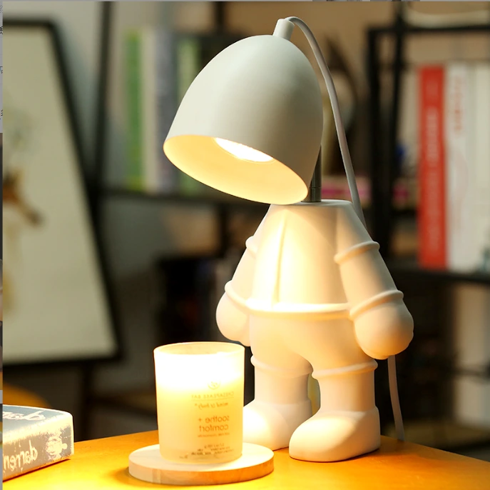 Green-Life metal candle warmer lamp GFCW19E26 with pet and doll design, developed for novelty candle fragrance products and themed retail collections.