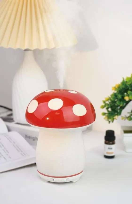 Ultrasonic diffuser from Green-Life using fine mist diffusion technology for fragrance brands and retail aroma product lines.