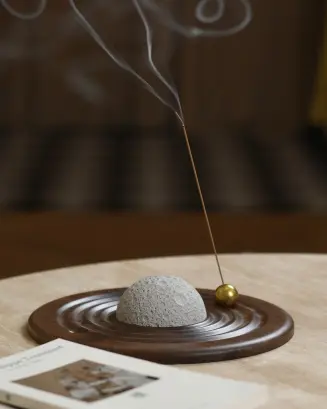 Wood Incense Stick Holder 01 Simple Modern Green-Life Green-Life wooden incense stick holder in simple modern design, developed for private label fragrance brands to offer clean burning solutions and cost-effective accessory product lines