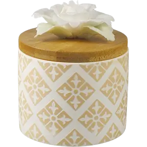 Green-Life cutout ceramic reed diffuser GLC1903182 bottle combining decorative patterns with fragrance diffusion, suitable for ambient décor and gift-oriented fragrance collections.