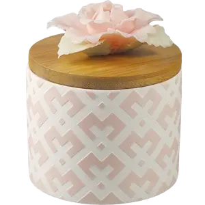 Green-Life cutout ceramic reed diffuser GLC1903184 bottle combining decorative patterns with fragrance diffusion, suitable for ambient décor and gift-oriented fragrance collections.