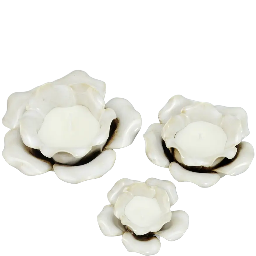 Green-Life ceramic candle jar GF231027BC30 with handcrafted flower decoration, designed for premium fragrance lines requiring detailed artisanal aesthetics and differentiation.