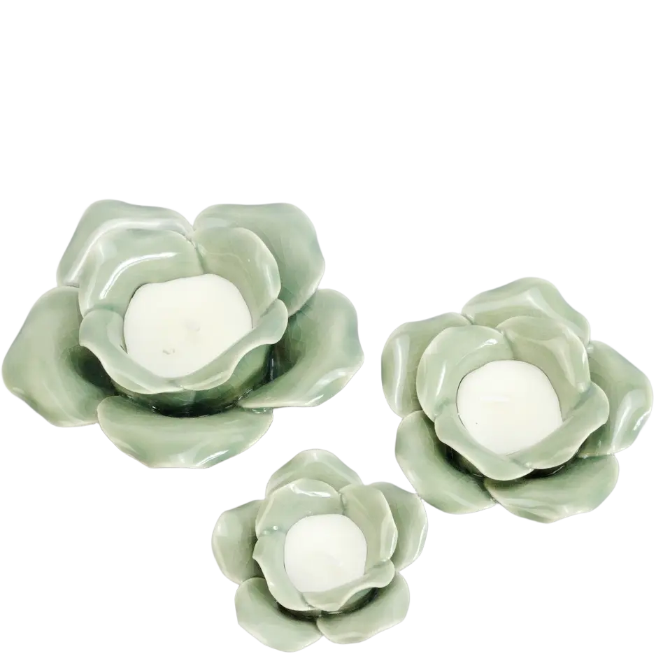 Green-Life ceramic candle jar GF231027C30 with handcrafted flower decoration, designed for premium fragrance lines requiring detailed artisanal aesthetics and differentiation.
