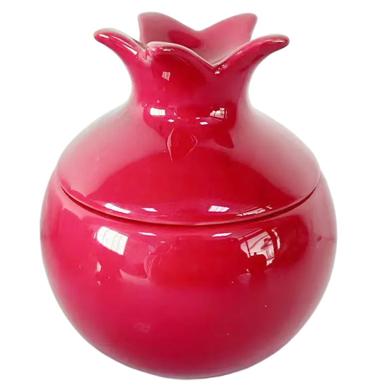 Green-Life ceramic candle jar GF25CJ025C111 in fruit and vegetable shapes, designed for novelty fragrance collections and eye-catching OEM candle product lines.