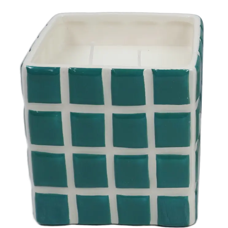 Green-Life ceramic candle jar GF25CJ129 with cutout pattern, combining light projection and fragrance performance for decorative candle collections.