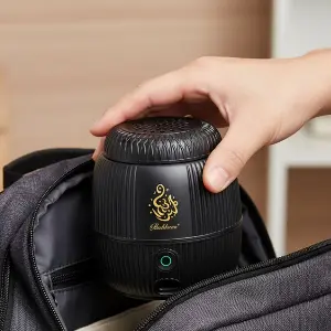 Green-Life compact plastic USB electric bakhoor burner GF25ET903E47 designed for mobile and car fragrance use, offering convenient scent delivery for modern lifestyle brands