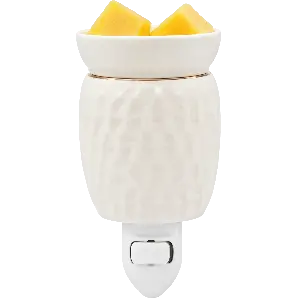 Green-Life white procelain plug-in wax warmer GF24EP1154E14 developed for high-end and scalable fragrance retail programs.