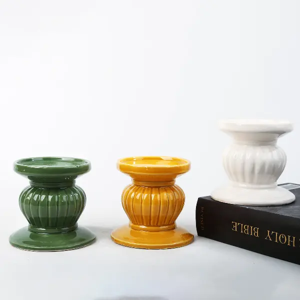 Green-Life ceramic candle stick holder GF25CH821 with holiday themes, suitable for festive campaigns and limited edition candle collections.
