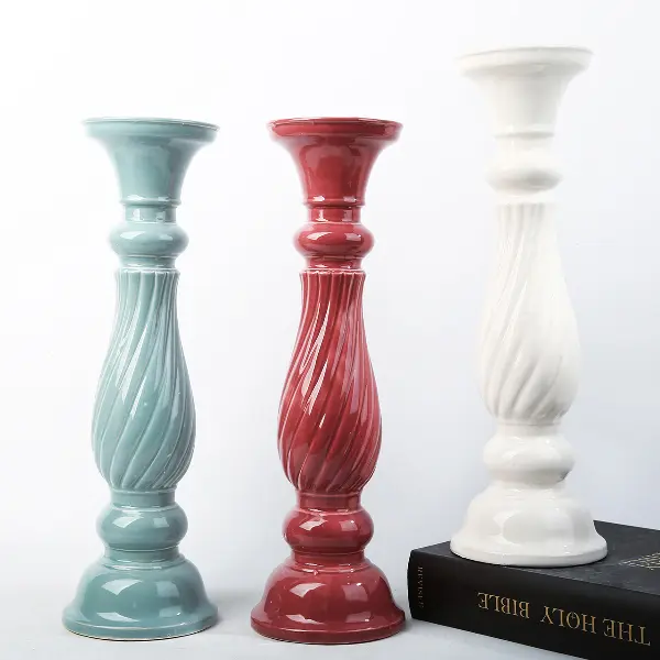 Green-Life ceramic candle stick holder GF25CH822 with holiday themes, suitable for festive campaigns and limited edition candle collections.