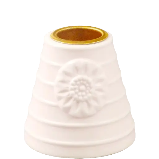 Green-Life ceramic candle stick holder GKC19S685YCFC12 with textured surface, adding tactile value and differentiation for mid to high-end candle product lines.