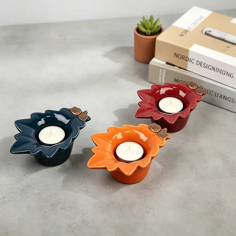 Green-Life ceramic tealight holder GF25CH814 with holiday themes, supporting fast seasonal updates and promotional candle assortments.