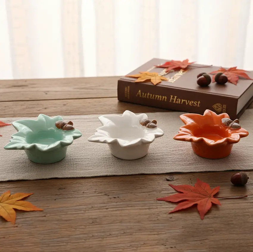 Green-Life ceramic tealight holder GF25CH816 with holiday themes, supporting fast seasonal updates and promotional candle assortments.