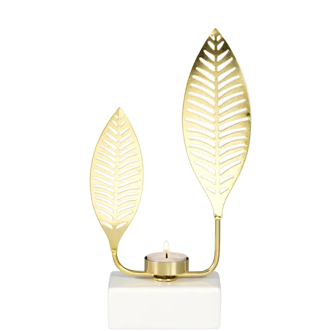 Green-Life sculptural metal tealight holder GF25CH743 designed for decorative impact, helping brands create visually distinctive candle collections.
