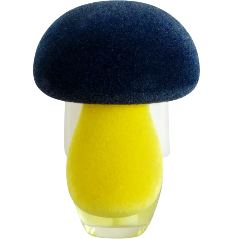 Green-Life plug-in air freshener GL24EP482 with flocked surface ornament design creating soft texture decorative fragrance products for gift and novelty scent programs.