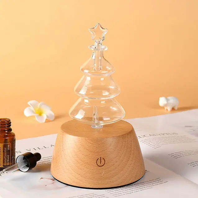 Green-Life nebulizing diffuser GF25EW20E27 for holiday and seasonal themes, developed for festive fragrance programs, promotional gift projects, and retail seasonal collections.