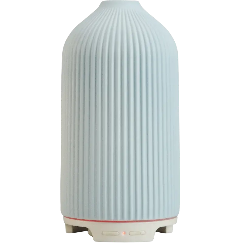 Green-Life ceramic ultrasonic diffuser GF24EA848 with color glaze surface, suited for home fragrance buyers, lifestyle brands, and wholesalers looking for vivid ceramic diffuser collections.