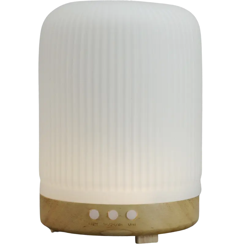 Green-Life simple modern glass ultrasonic diffuser GF24EA0915E41 featuring clean design and soft lighting, suitable for contemporary aromatherapy product ranges.