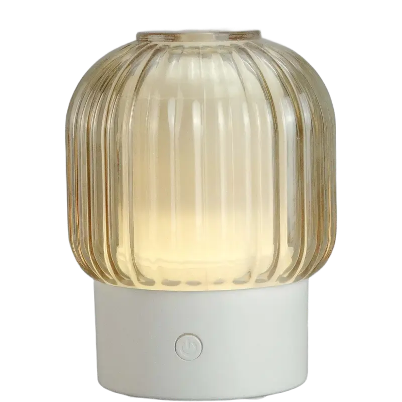 Green-Life simple modern glass ultrasonic diffuser GF88FE44 featuring clean design and soft lighting, suitable for contemporary aromatherapy product ranges.